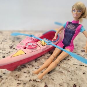 Barbie kayak playset